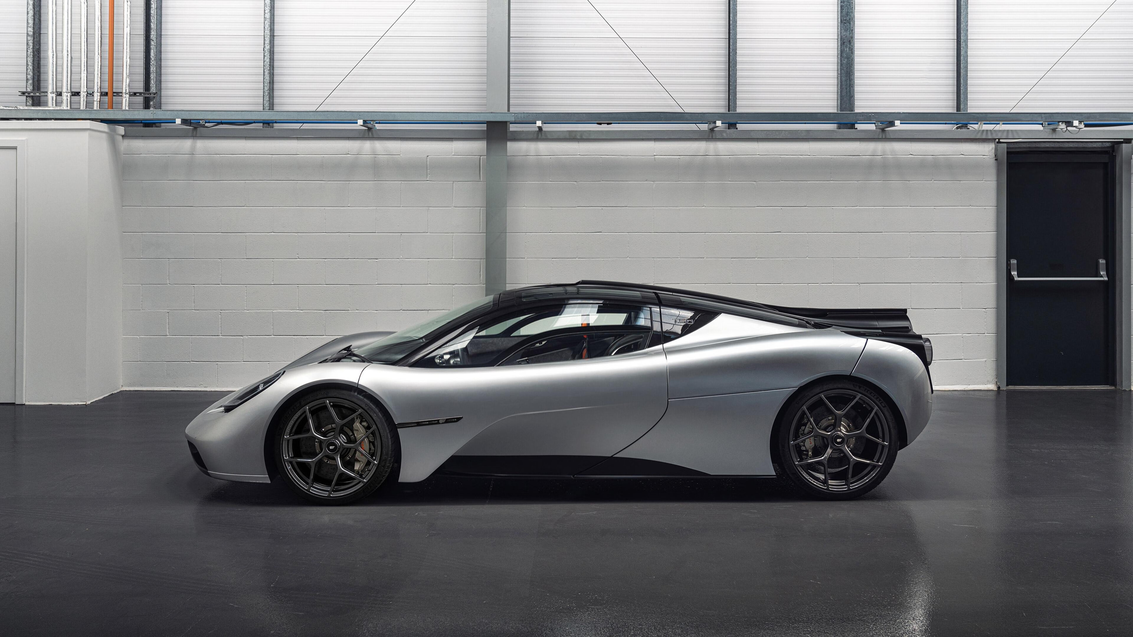 开云kaiyun-《电竞志愿者：幕后英雄的故事》，电竞人物志theshy