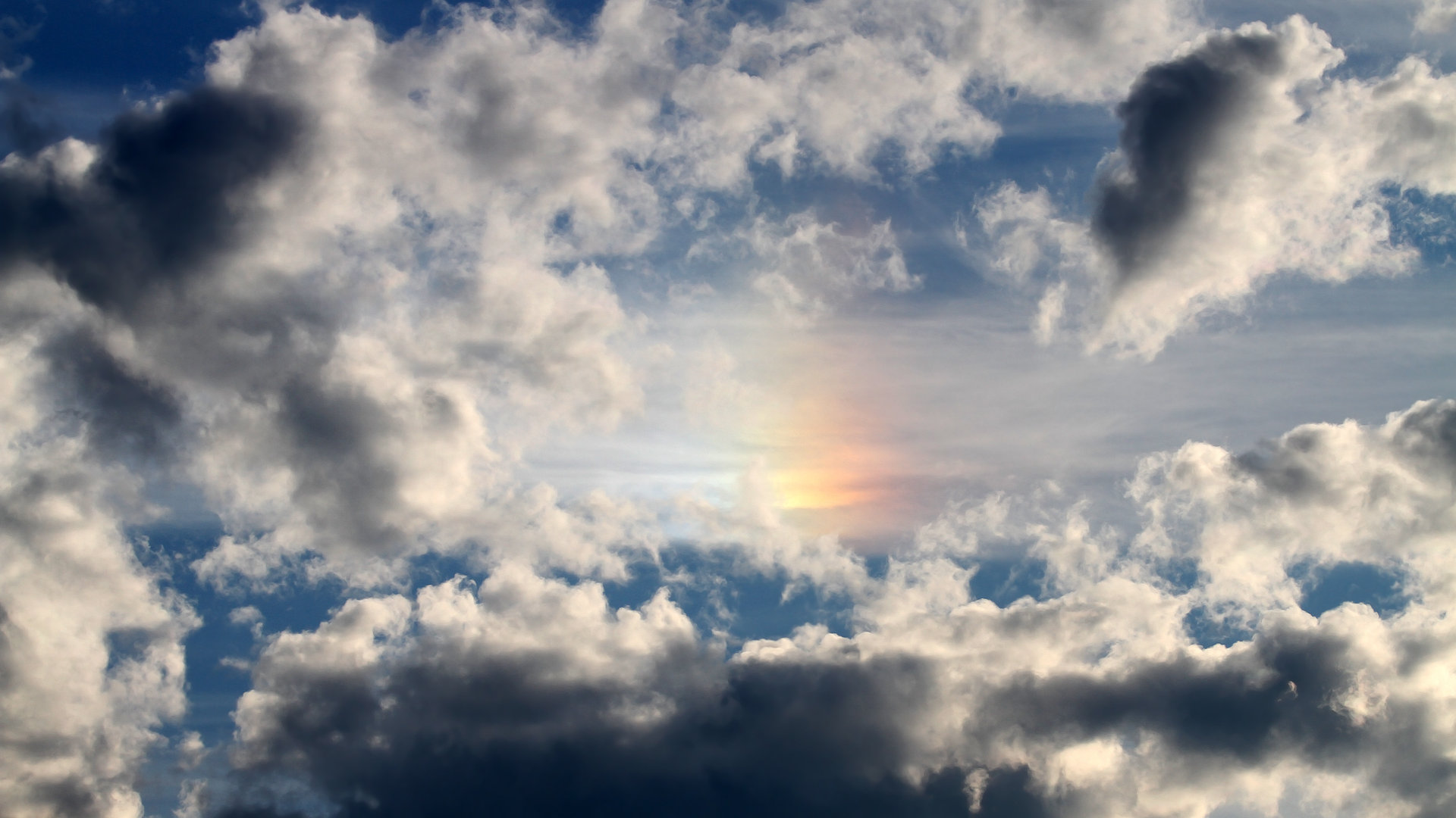 开云官方网页登录-史上最“爆炸”灌篮合集：谁的动作最震撼？，灌篮高手暴扣