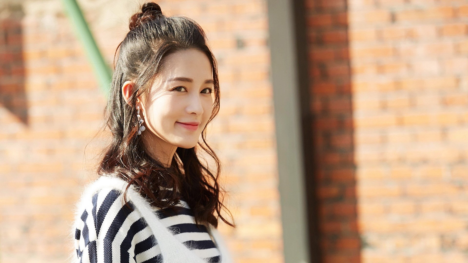 kaiyun体育综合-阿根廷选手沉着应对，奋力拼搏，阿根廷队员2021